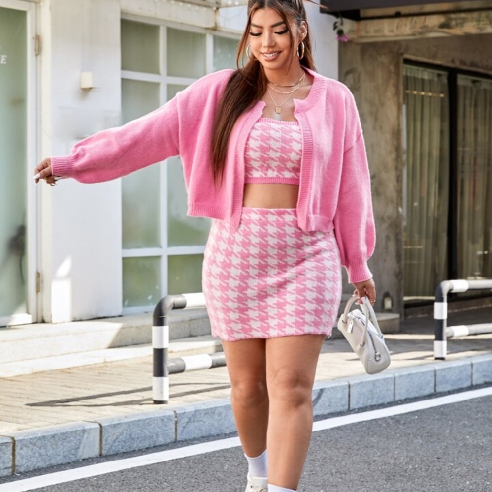 Pink and white set